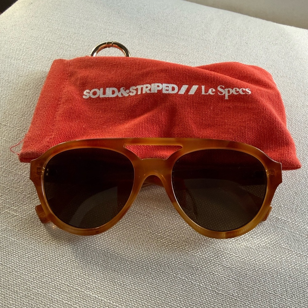 Le Specs X solid and striped tortoise Sunglasses